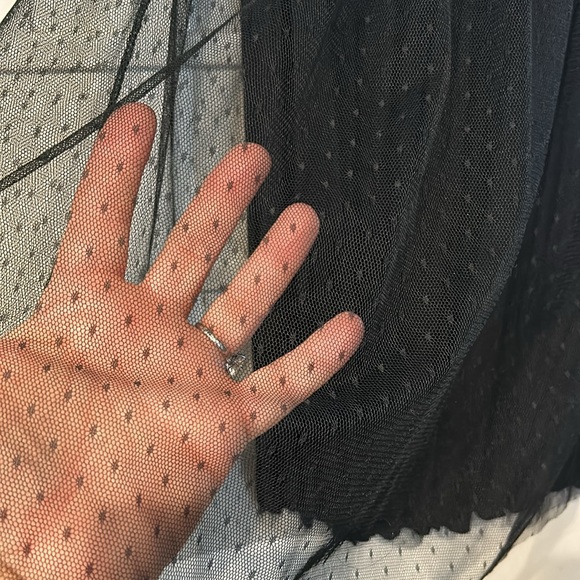 Black Tulle Overlay Longer length Top- L - Picture 2 of 8